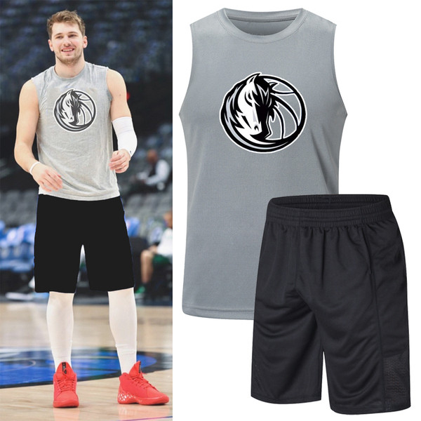 Krepšinio komandos šortai su tamprėmis ir viršutine juostele