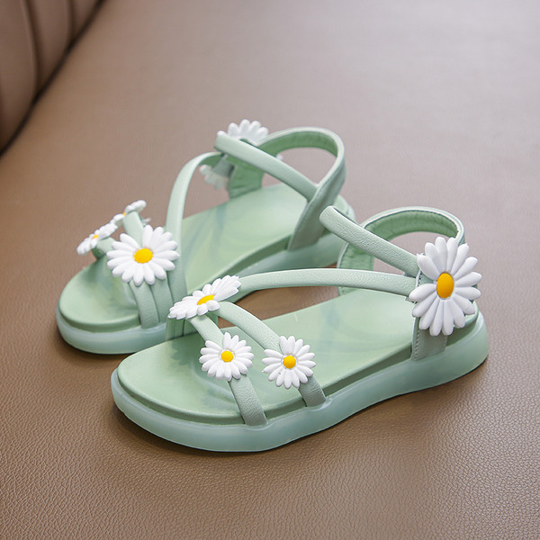Casual παιδικά σανδάλια με τρισδιάστατο στοιχείο