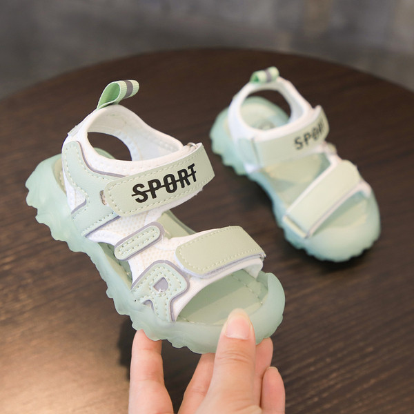 Alkalmi gyerekszandál matricákkal lányoknak és fiúknak egyaránt