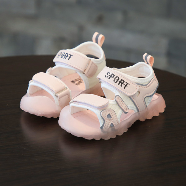 Alkalmi gyerekszandál matricákkal lányoknak és fiúknak egyaránt