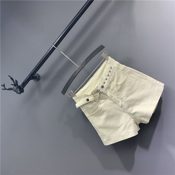 Új modell farmer rövidnadrág fém elemekkel