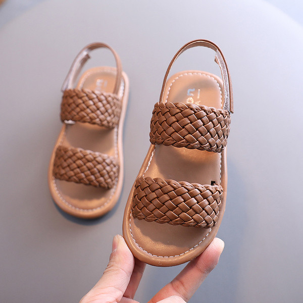 Moderne dječje sandale sa naljepnicama za djevojčice