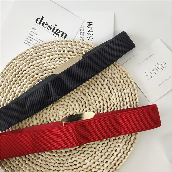 Elasztikus női deréköv köves díszítéssel