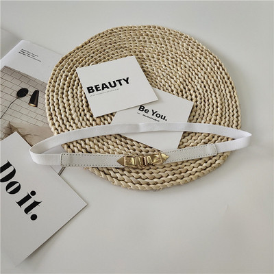 Vékony női öv fém elemmel - elasztikus