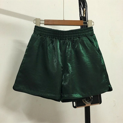 Női rövidnadrág elasztikus derékkal, különböző színekben