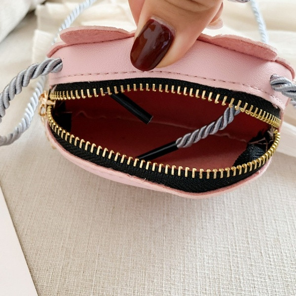 Kis gyermektáska lányoknak - több modell