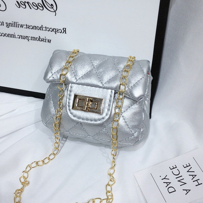 Μοντέρνα τσάντα ώμου από έκο δέρμα