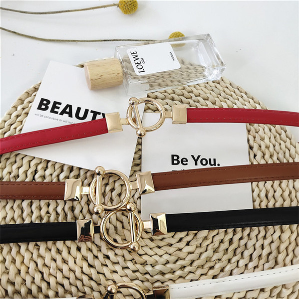 Γυναικεία έκο δερμάτινη ζώνη με μεταλλικό δαχτυλίδι