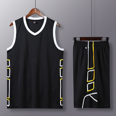 Vyrų sporto komanda tinkama krepšiniui