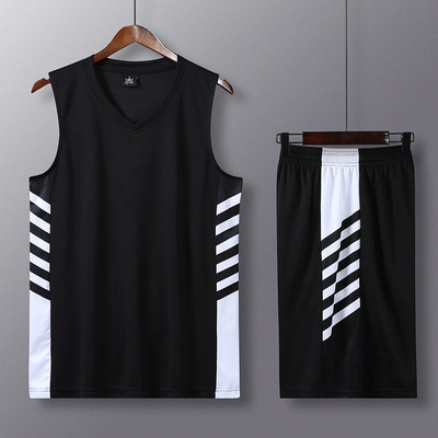 Vyrų sporto komanda tinkama krepšiniui