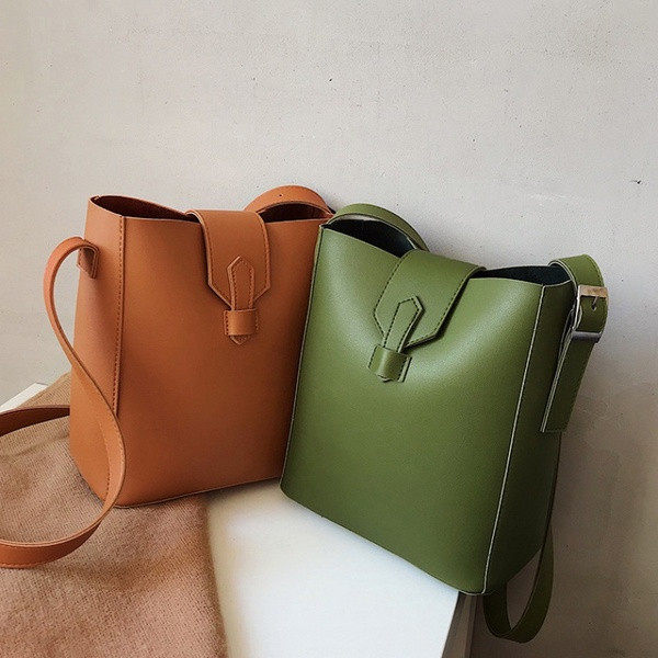 Έκο δερμάτινη γυναικεία τσάντα ώμου 