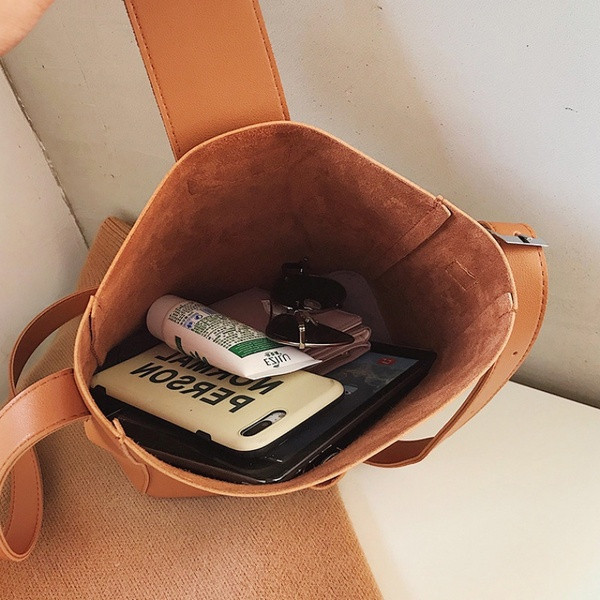 Έκο δερμάτινη γυναικεία τσάντα ώμου 