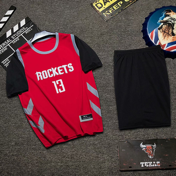 Vaikų ir vyrų krepšinio uniforma