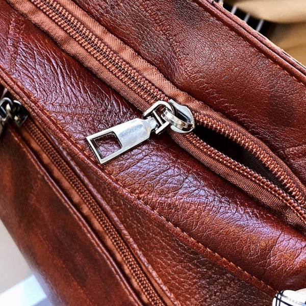 Új modell női táska műbőrből