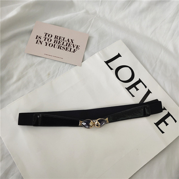 Elasztikus női vékony kövekkel díszített öv