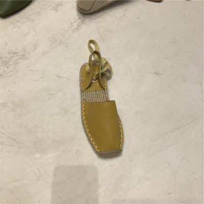 Női szandál típusú espadrillek új modellje