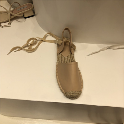 Női szandál típusú espadrillek új modellje