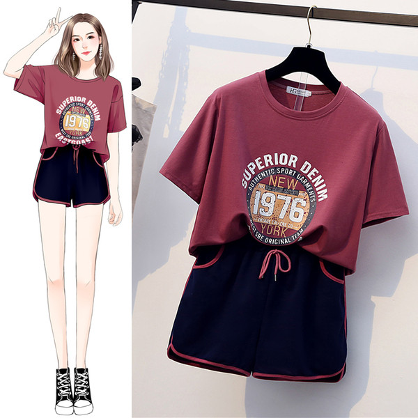 Naiste igapäevane komplekt kaheosalise trükiga