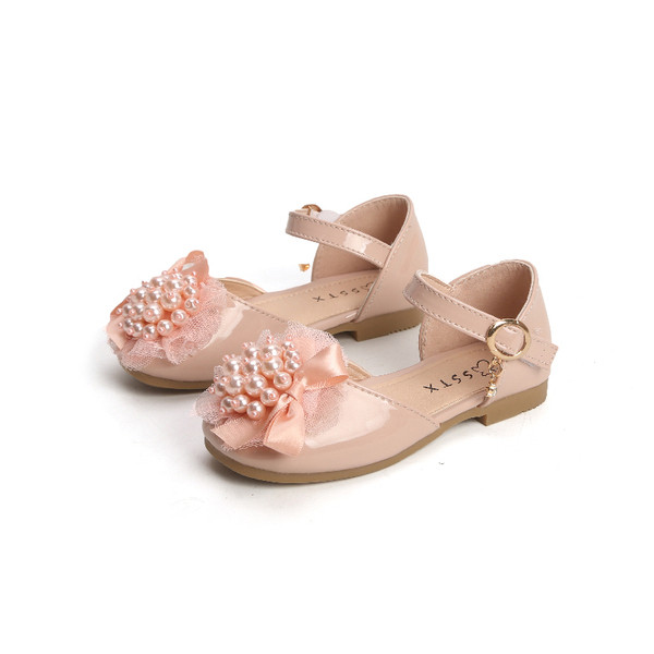 Modern gyerekszandál csattal és gyöngyökkel