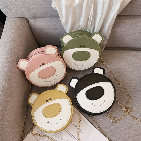 Új modell női táska 3D elemmel és fém lánccal