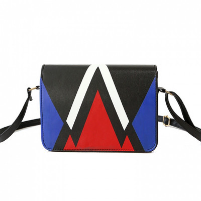 Új modell kis női válltáska rátéttel