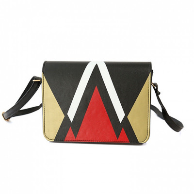 Új modell kis női válltáska rátéttel