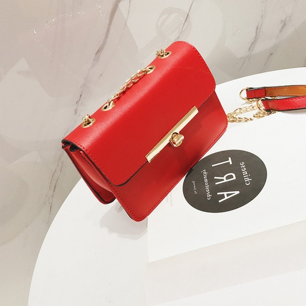 Új modell női táska fém rögzítéssel és hosszú füllel