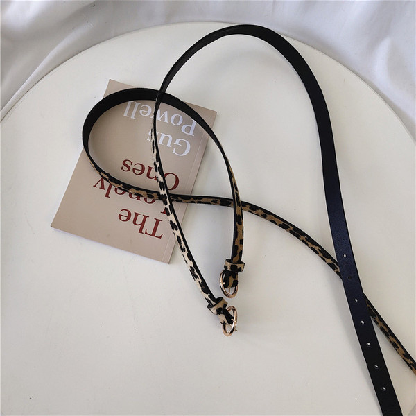 Öko velúrból készült női öv leopárd mintával