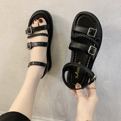 Γυναικεία casual σανδάλια από οικολογικό δέρμα σε λευκό και μαύρο χρώμα