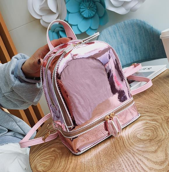 Ženski ruksak sa sjajnim efektom