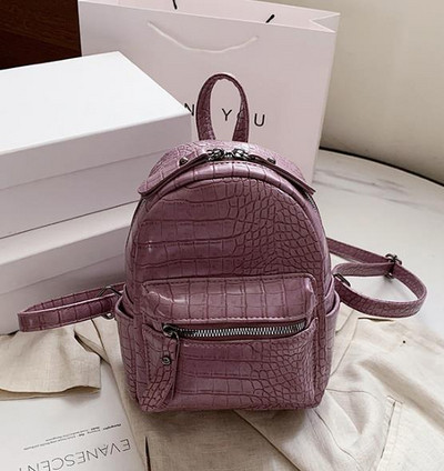 Női bőr táska cipzárral