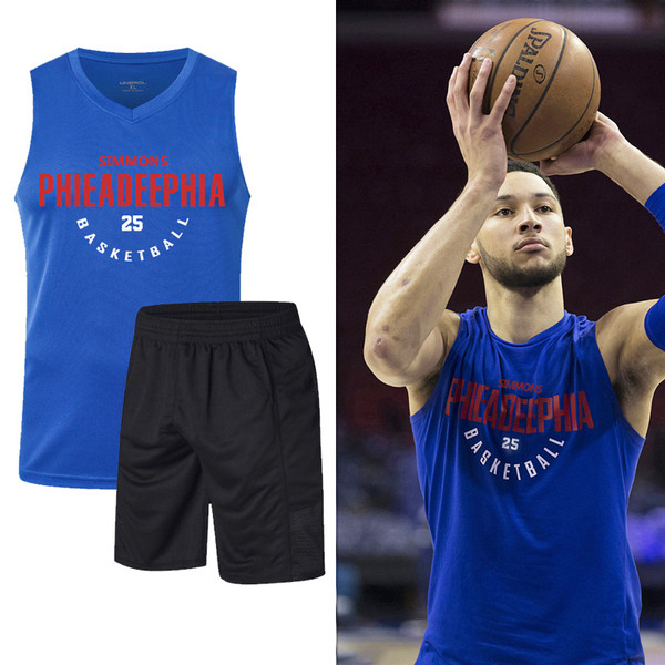 Vyrų krepšinio komanda, įskaitant apatinę kelnaitę ir šortus – du modeliai