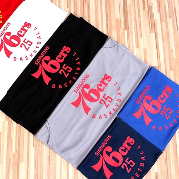 Vyrų krepšinio komanda, įskaitant apatinę kelnaitę ir šortus – du modeliai