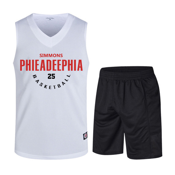 Vyrų krepšinio komanda, įskaitant apatinę kelnaitę ir šortus – du modeliai