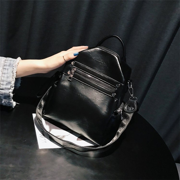 Modern női hátizsák öko bőrből, cipzárral