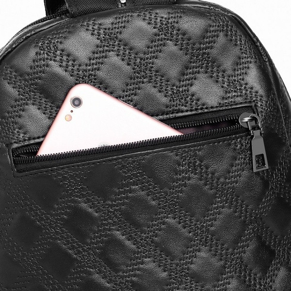 Modern női hátizsák ökobőr cipzárral