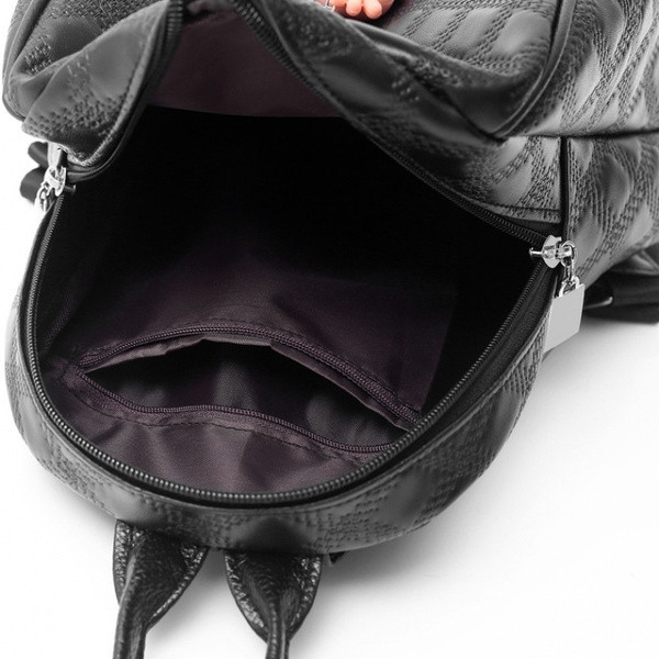 Modern női hátizsák ökobőr cipzárral