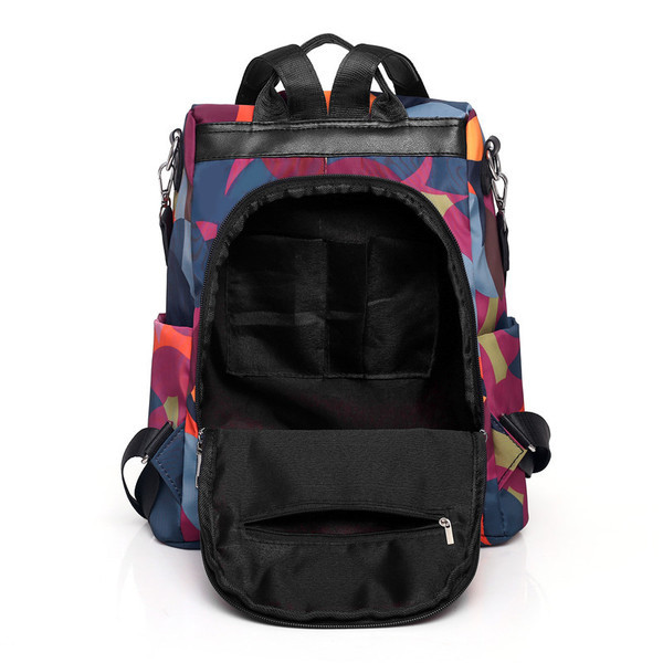 Moodne naiste seljakott mitmes värvitoonis ja lisavarustuses