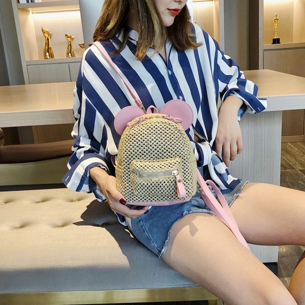 Modern kis gyerek hátizsák 3D elemmel