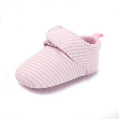 Lapiku ja pehme tallaga beebikingad