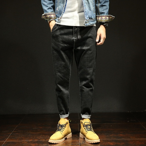 Férfi farmer széles modellje