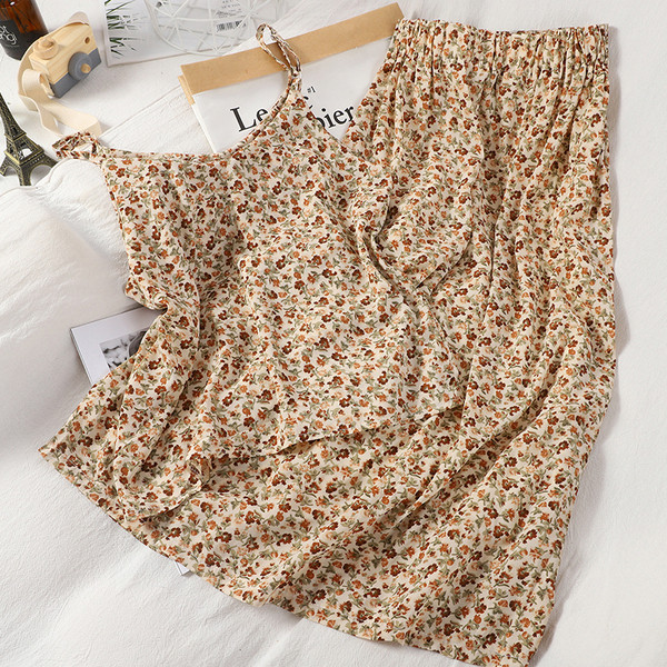 Modern női szett virágmintás felsőből és szoknyából