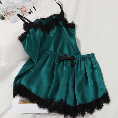 Γυναικεία πιτζάμα - σορτς και φανελάκι με δαντέλα