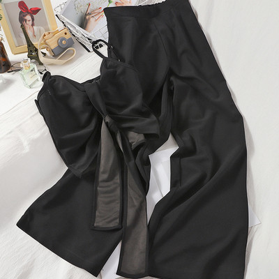 Modern női rövid felső szett vékony pánttal és nadrággal