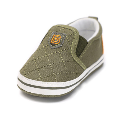 Babacipő puha talpú sima modellel