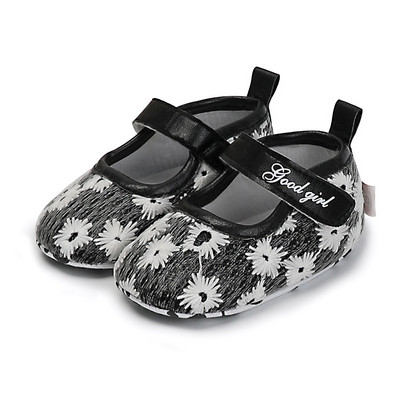 NOVI model dječjih cipelica sa naljepnicama i uzorkom