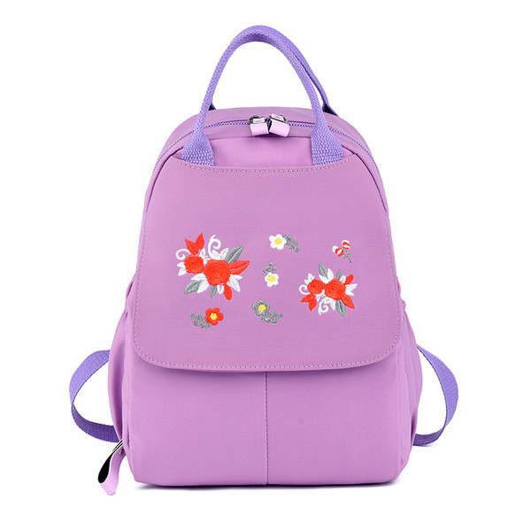 Ženski ruksak s patentnim zatvaračem i vezom - novi model