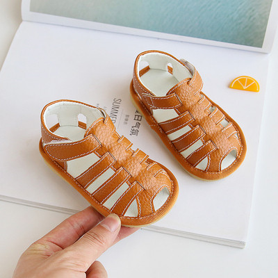 Μοντέρνα παιδικά παπούτσια από οικολογικό δέρμα με λουράκια βελκρό