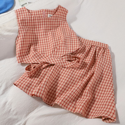 Σετ γυναικεία κοντή φούστα και φανελάκι