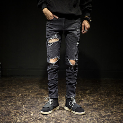 Modern férfi hosszú farmernadrág zsebekkel - testhezálló modell